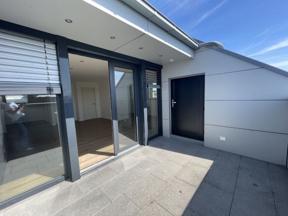 Dachterrasse mit Zugang zum Abstellraum Dachgeschosswohnung Wassenberg-Orsbeck