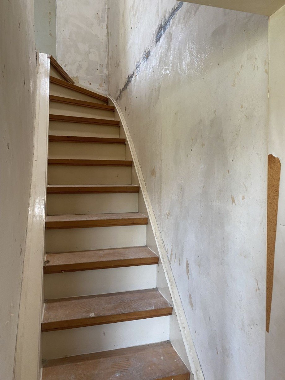 Treppe ins DG Reihenendhaus Hückelhoven-Baal