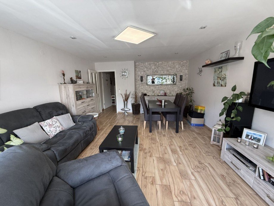 Wohnung 1: Wohn-/Essbereich Bild 2 Zweifamilienhaus Erkelenz-Kückhoven