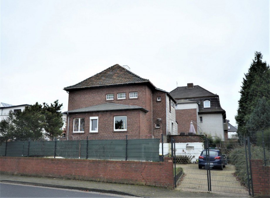 Seitenansicht Einfamilienhaus Wassenberg