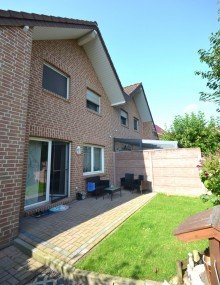 Au�enbereich Bild 2 Moderne Doppelhaush�lfte mit Keller und Garage in Heinsberg-Karken