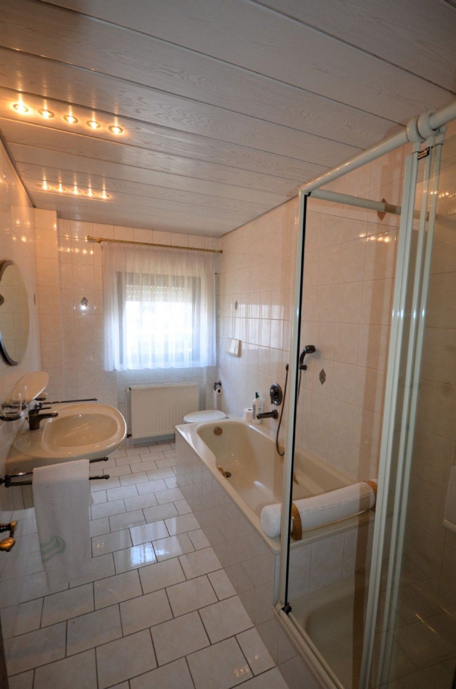Badezimmer Bungalow M�nchengladbach-Wickrathberg