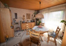 Esszimmer Gem�tliche Erdgeschosswohnung mit Garten im Zweifamilienhaus in H�ckelhoven-Ratheim
