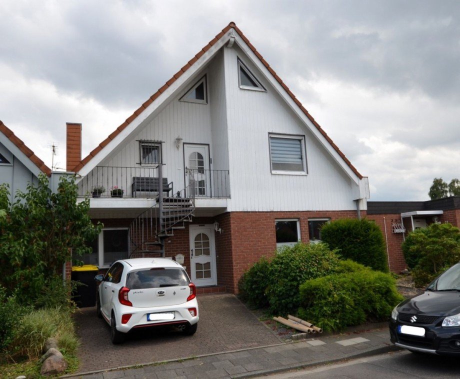 Front Zweifamilienhaus Hückelhoven