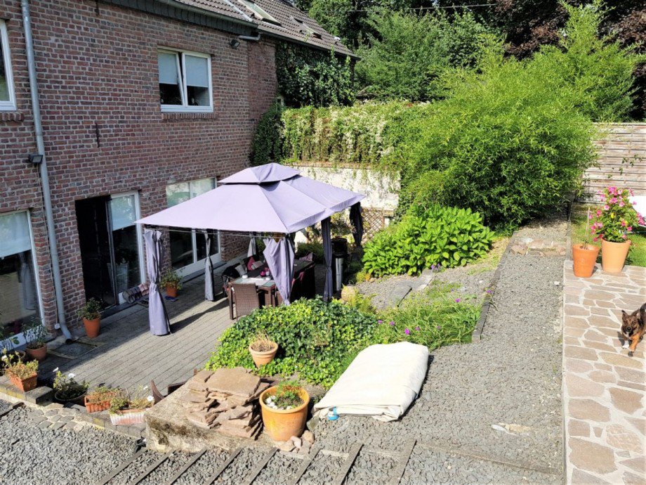 Haupthaus - Au�enanlage Bild 1 Mehrfamilienhaus H�ckelhoven-Baal