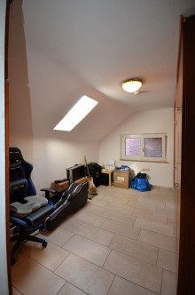 Zimmer 3 Einfamilienhaus zur Miete mit Innenhof und PKW-Stellplatz in Hückelhoven-Ratheim