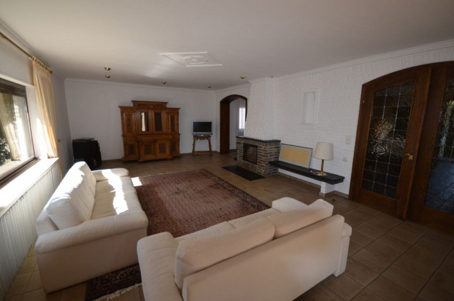 Wohnbereich Bild 1 Bungalow M�nchengladbach-Wickrathberg