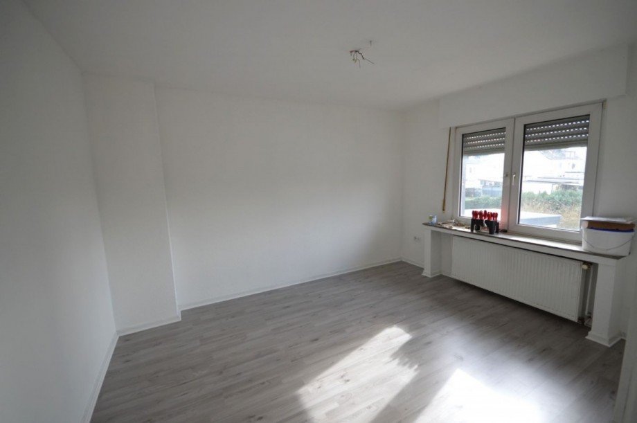 1. OG links - Wohnzimmer Mehrfamilienhaus Heinsberg