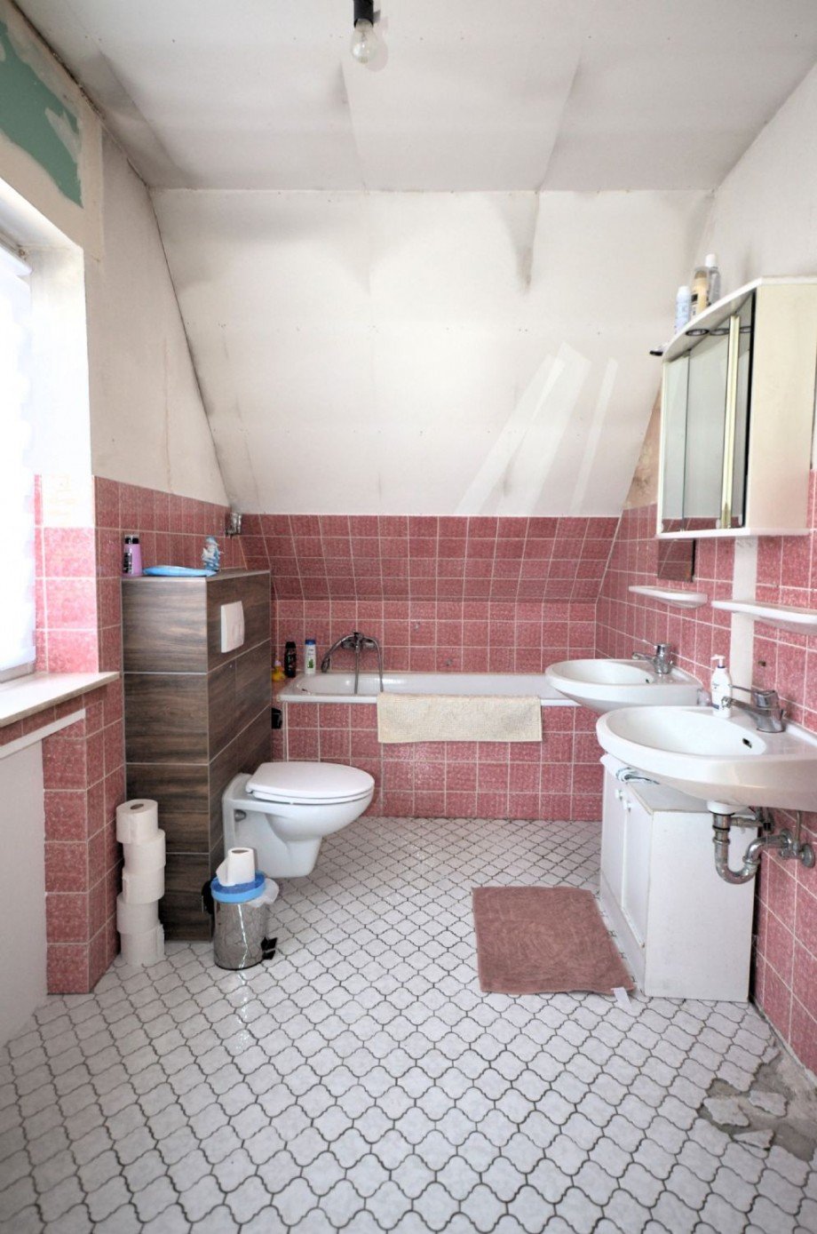 Bad OG Bild 1 Einfamilienhaus H�ckelhoven-Schaufenberg
