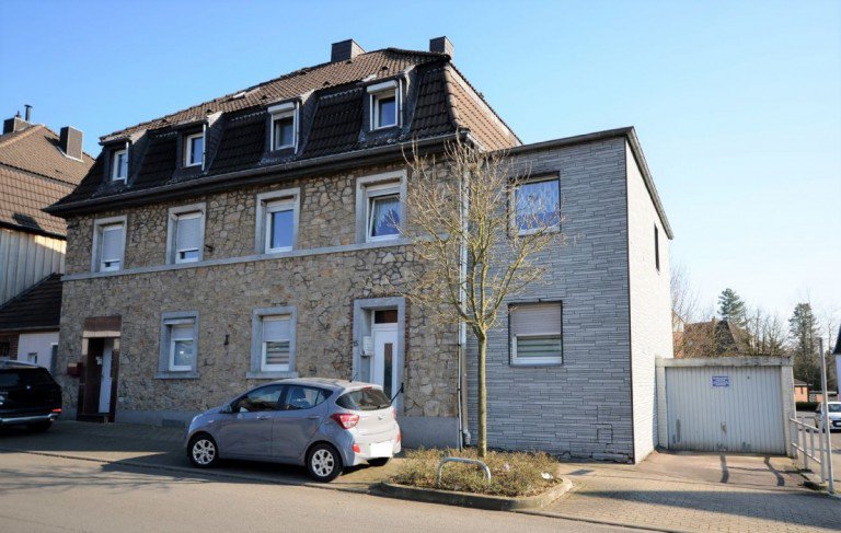 Front Stolberg Mehrfamilienhaus F�r Kapitalanleger! Solides 3-Parteien-Haus in 52223 Stolberg-M�nsterbusch