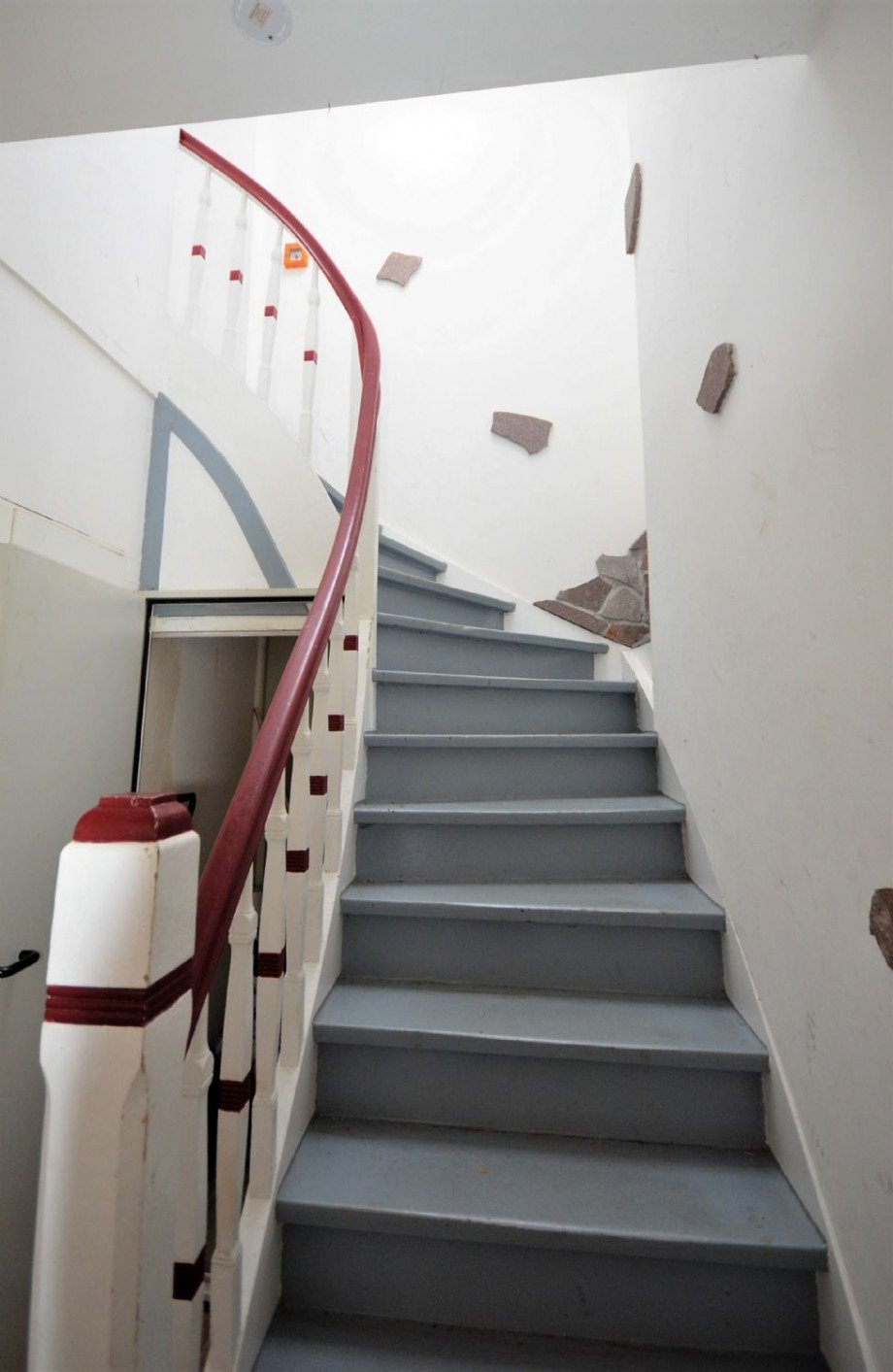 Treppenhaus mit Zugang zur Wohnung Maisonettewohnung Wassenberg