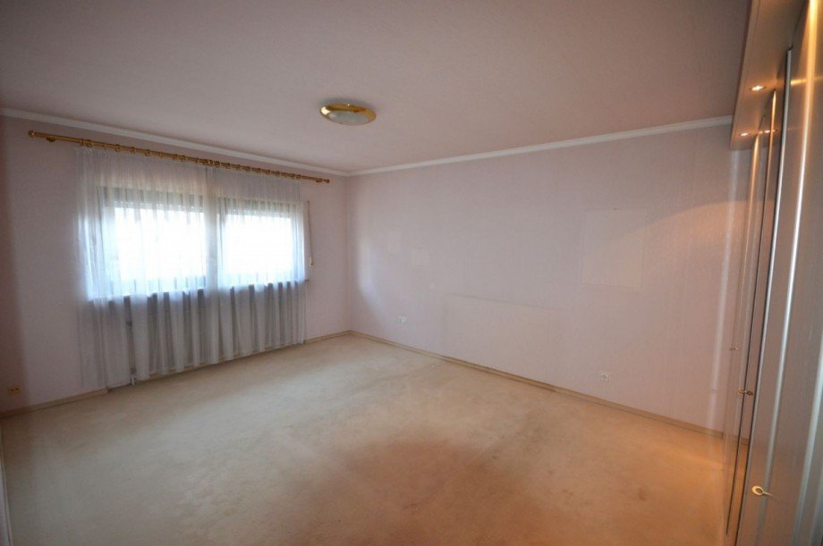 Zimmer 1 Bungalow M�nchengladbach-Wickrathberg