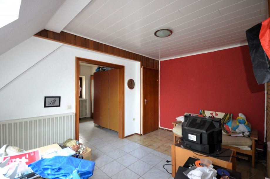 DG Zimmer 2 Bild 2 Doppelhaush�lfte Hückelhoven