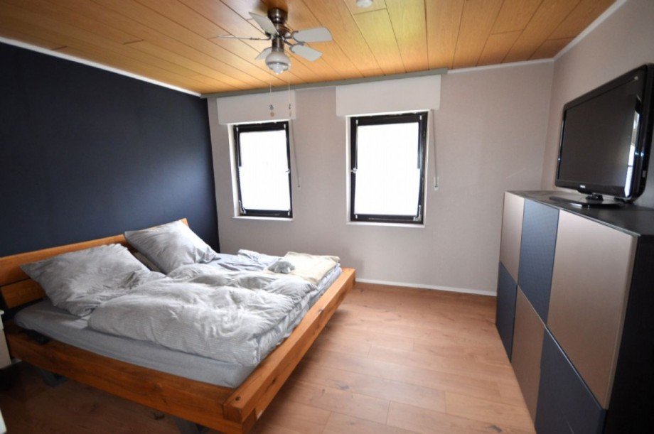 Schlafzimmer OG Reihenmittelhaus Erkelenz-Gerderath