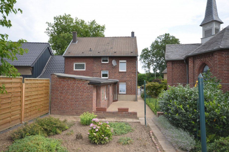 Au�enbereich Bild 3 Einfamilienhaus Erkelenz