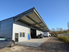  Lager-/Produktionshallen mit B�ro-/und Sozialr�umen in H�ckelhoven-Ratheim