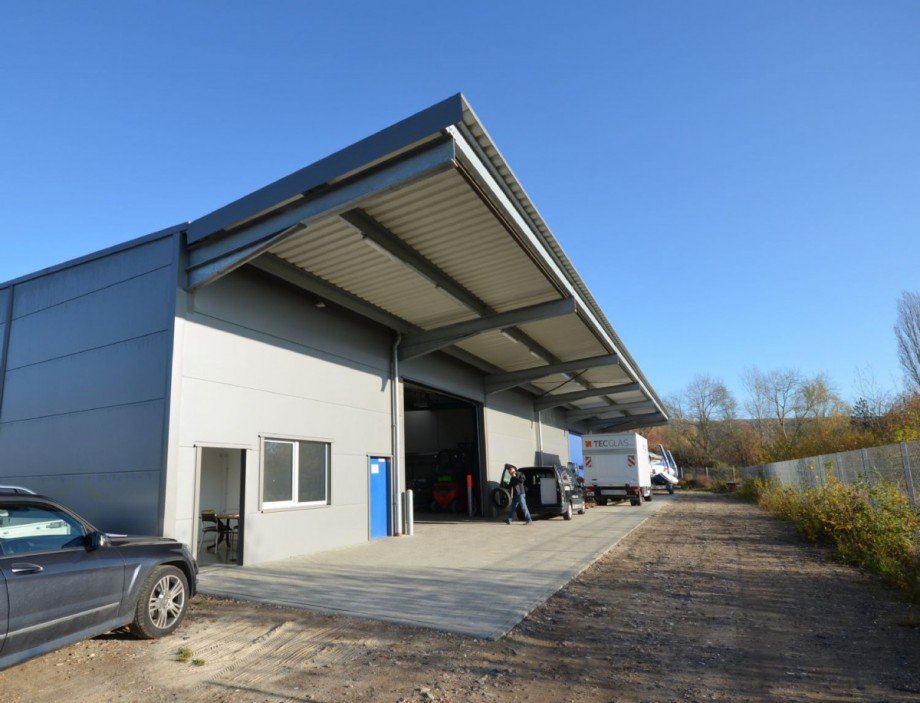  Halle H�ckelhoven
