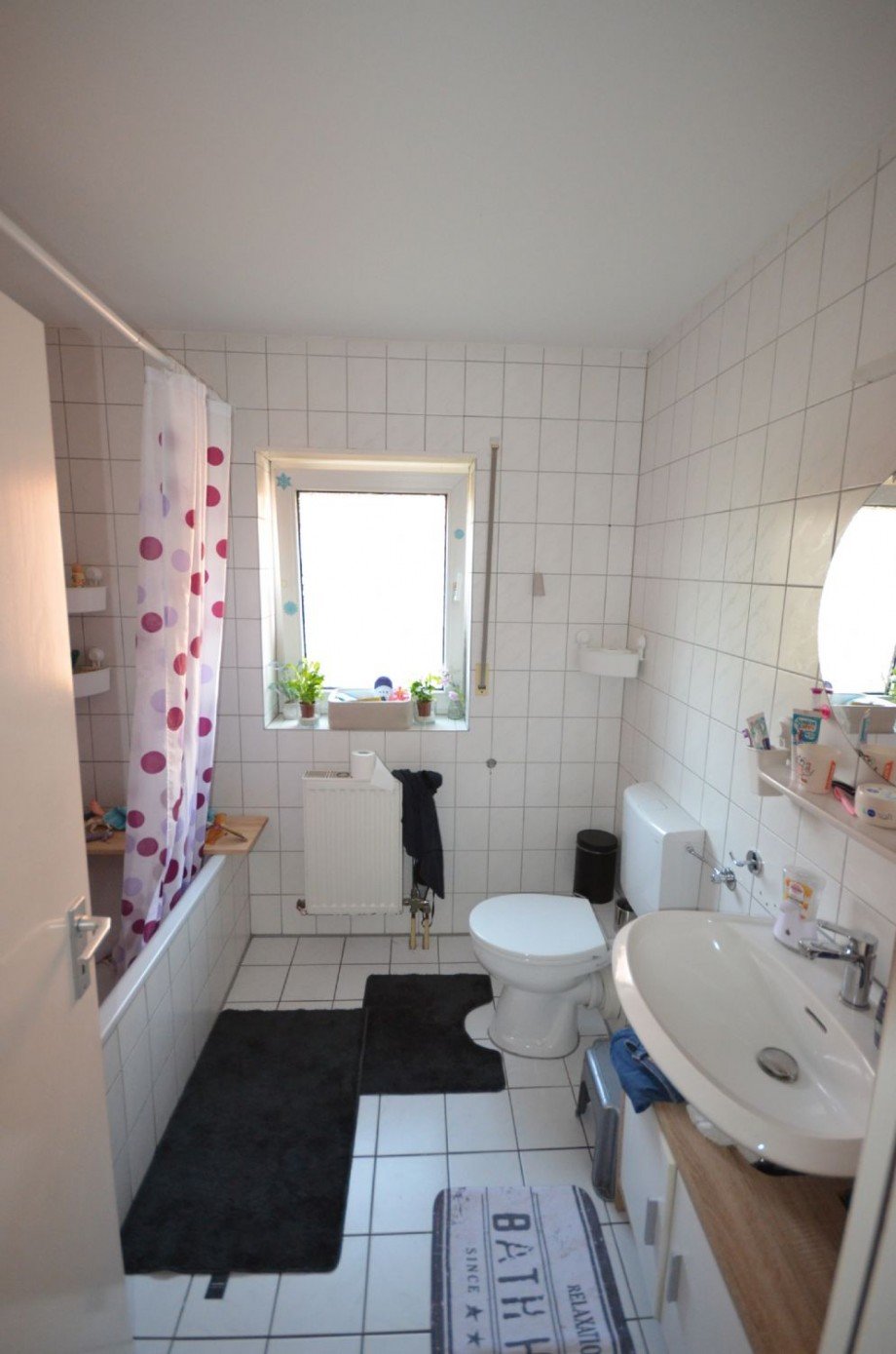 Wohnung OG links - Badezimmer Mehrfamilienhaus Wassenberg