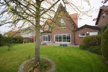 Au�enbereich Bild 5 Wertiges, stilvolles Einfamilienhaus in ruhiger Feldrandlage von H�ckelhoven-Baal