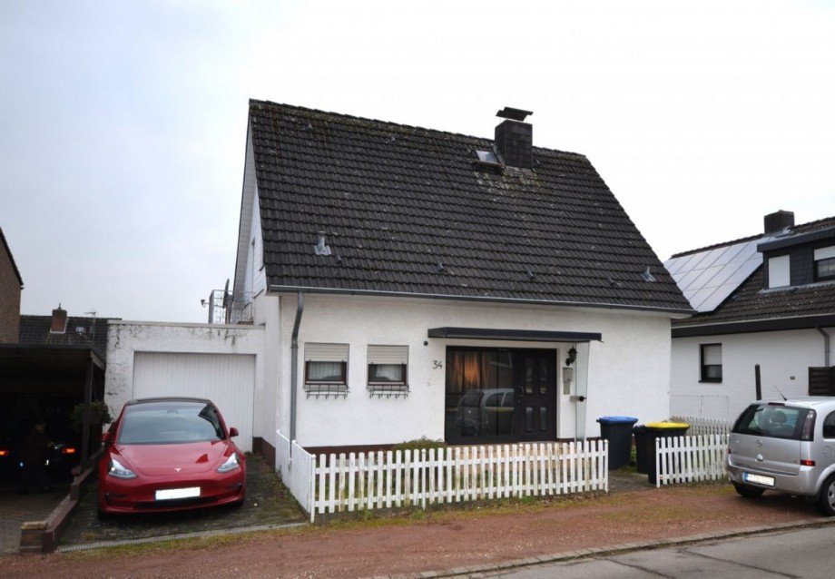 Front Bild 1 Einfamilienhaus Hückelhoven-Baal