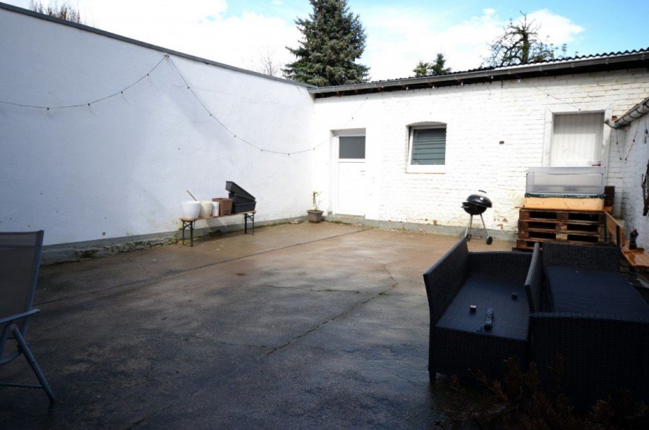 Innenhof Doppelhaush�lfte Heinsberg-Unterbruch
