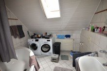 Wohnung OG: Bad Kapitalanlage oder Mehrgenerationenhaus - Zweifamilienhaus in ruhiger Lage von Hückelhoven