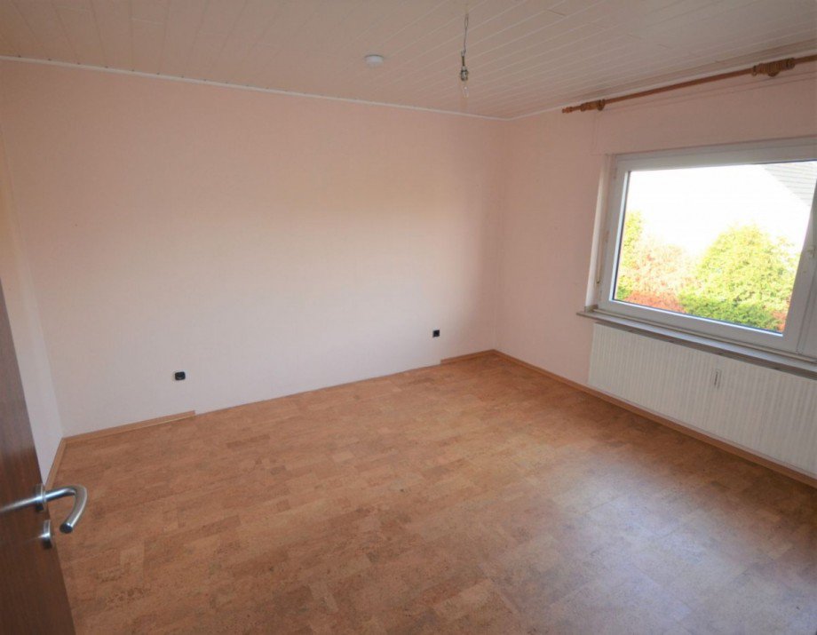 Schlafzimmer OG Zweifamilienhaus Wassenberg-Steinkirchen