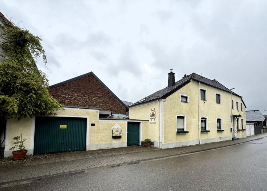 Frontansicht 2 Einfamilienhaus Geilenkirchen-Immendorf