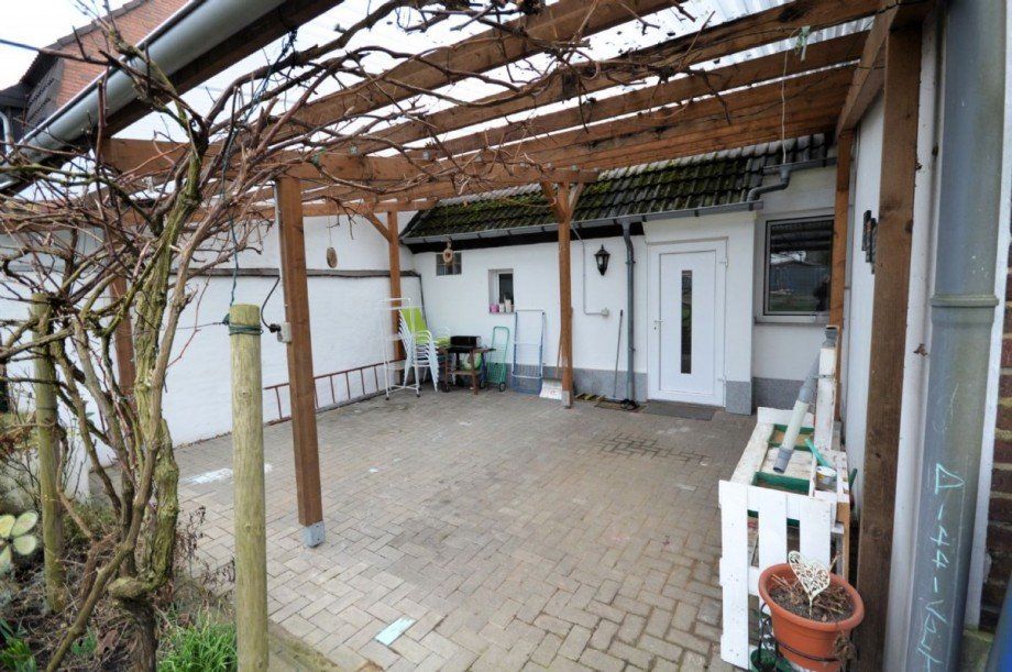 Überdachte Terrasse Doppelhaush�lfte Hückelhoven-Schaufenberg