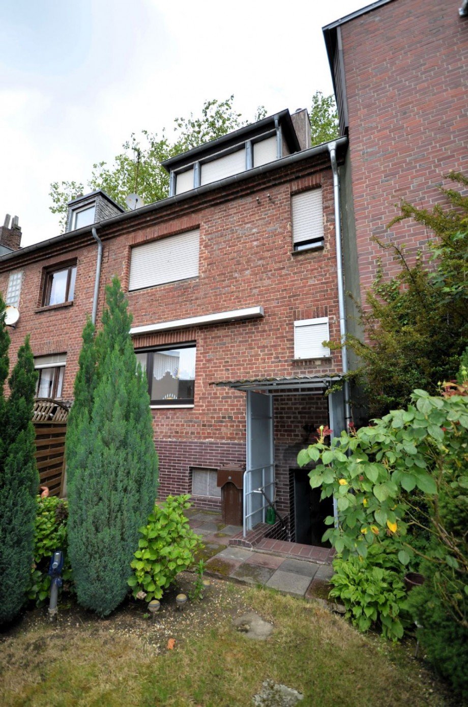 Außenbereich Bild 1 Reihenmittelhaus Mönchengladbach