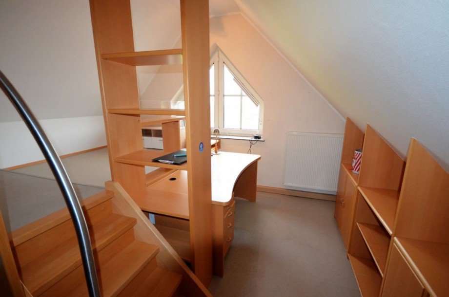 Zimmer DG (Spitzboden) Bild 1 Einfamilienhaus H�ckelhoven-Baal
