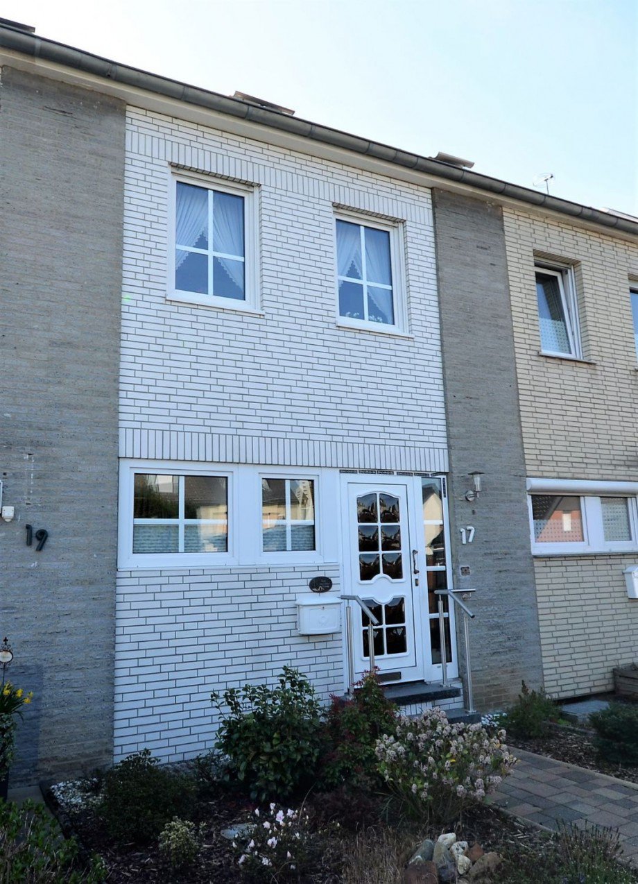Front Bild 1 Reihenmittelhaus H�ckelhoven