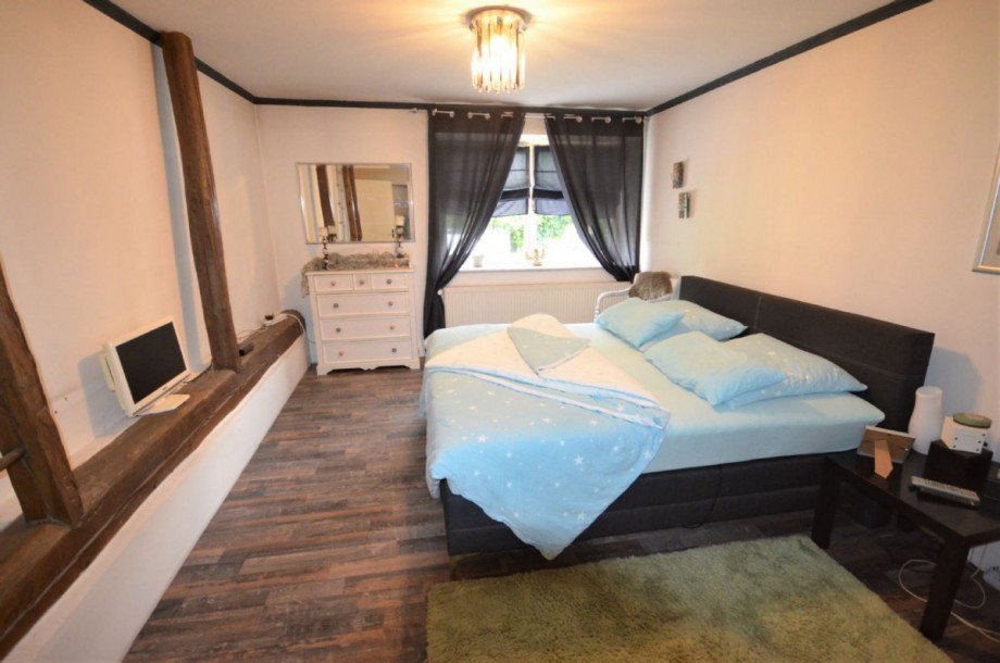 Haupthaus - Schlafzimmer OG Bild 1 Mehrfamilienhaus H�ckelhoven-Baal