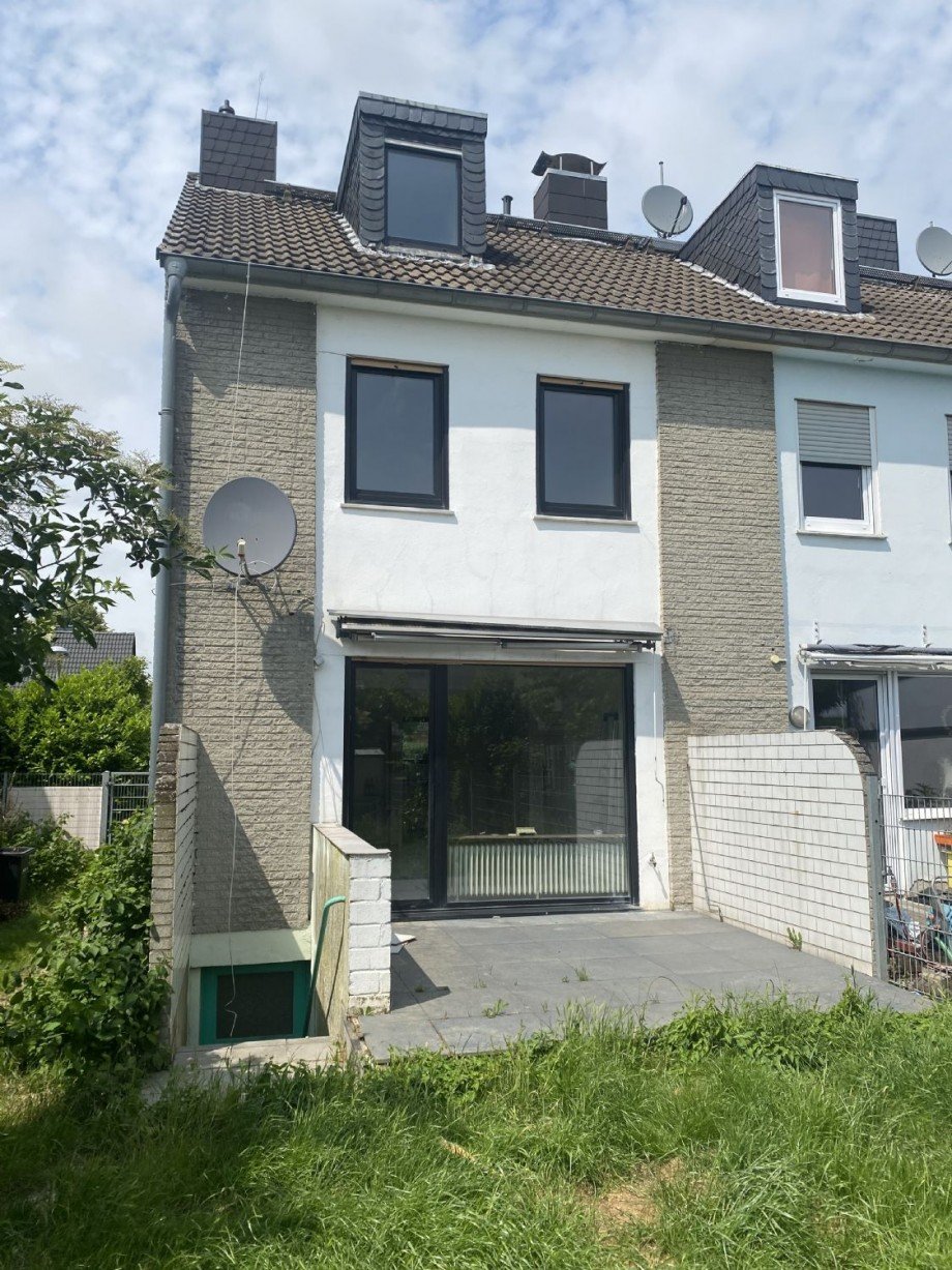 Außenbereich Bild 1 Reihenendhaus Hückelhoven-Baal