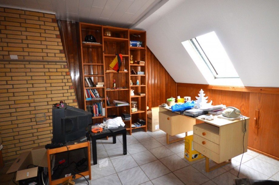 DG Zimmer 2 Bild 1 Doppelhaush�lfte Hückelhoven