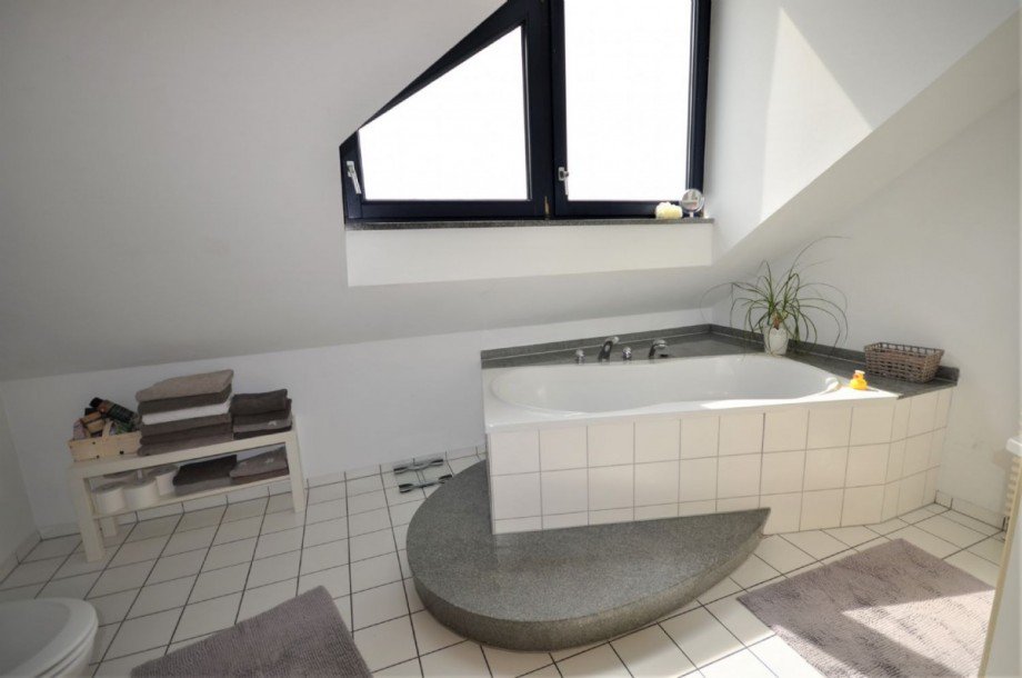 Eltern-Bad Bild 1 Einfamilienhaus H�ckelhoven
