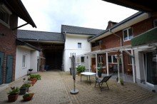 Innenhof Bild 3 Großzügig Wohnen mit zusätzlicher Kapitalanlage in Hückelhoven-Ratheim
