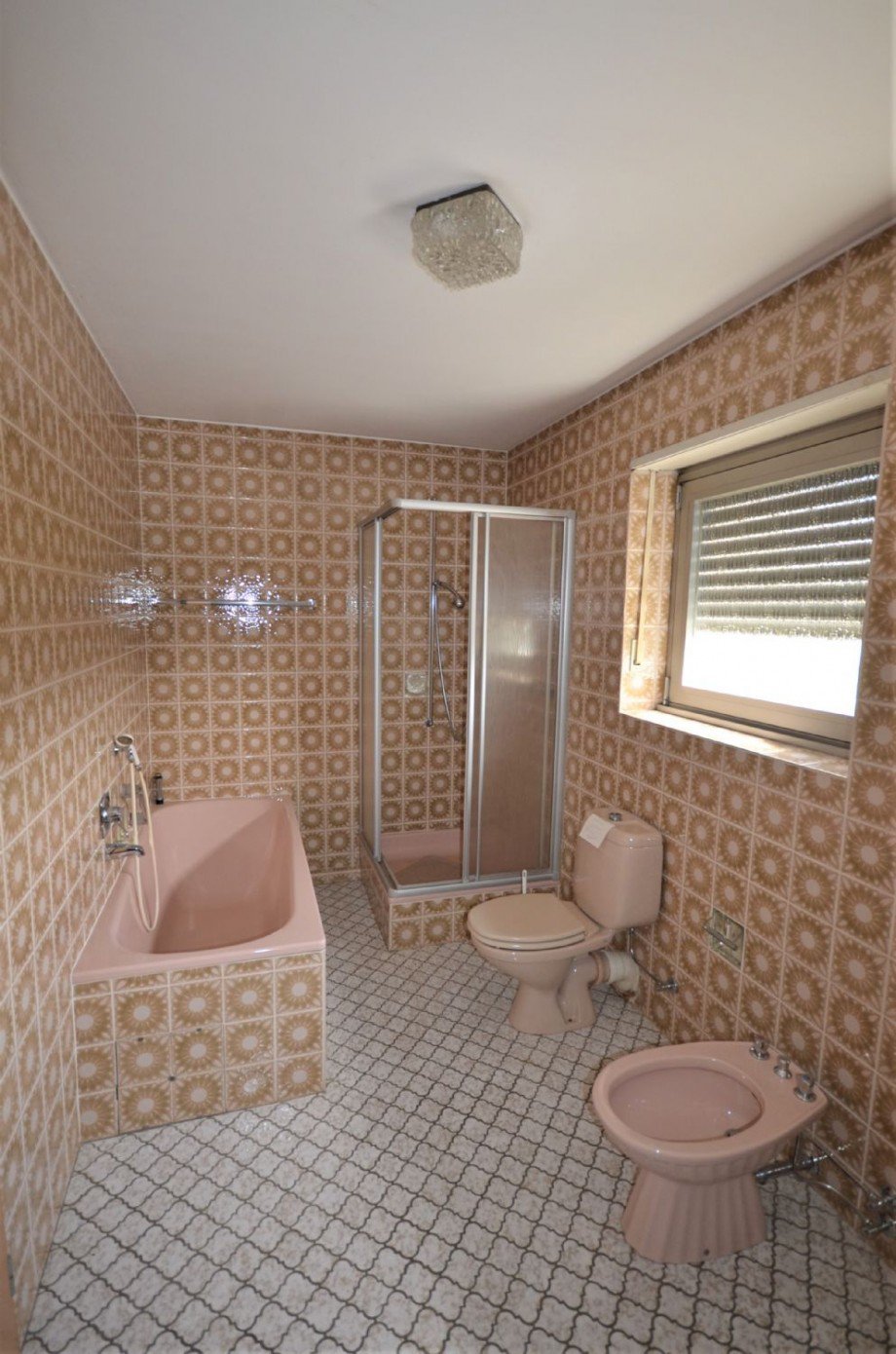 Bad OG Bild 1 Einfamilienhaus H�ckelhoven