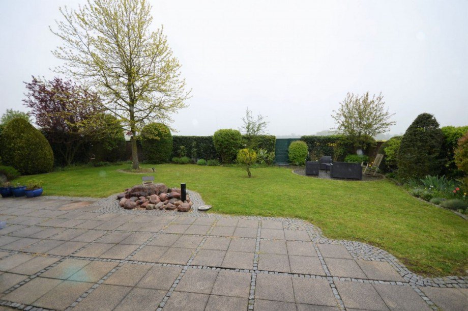 Au�enbereich Bild 2 Einfamilienhaus H�ckelhoven-Baal