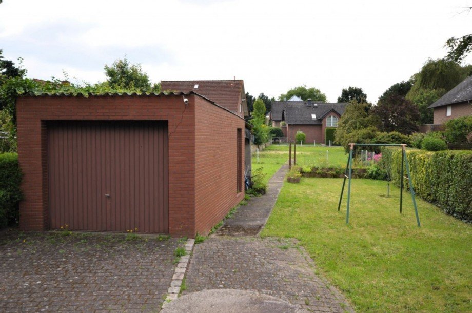Außenbereich Bild 2 Doppelhaush�lfte Hückelhoven
