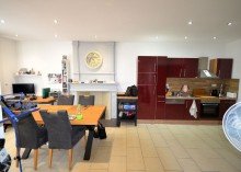 Wohn-/Essbereich mit offener Küche Bild 4 Geräumige 2-Zimmer-Wohnung in modernisiertem Altbau in Wassenberg