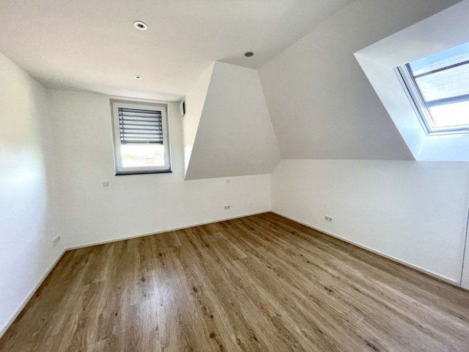 Schlafzimmer 2 Dachgeschosswohnung Wassenberg-Orsbeck