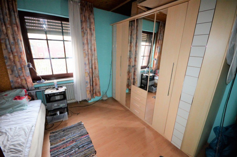 Zimmer 3 OG Doppelhaush�lfte H�ckelhoven
