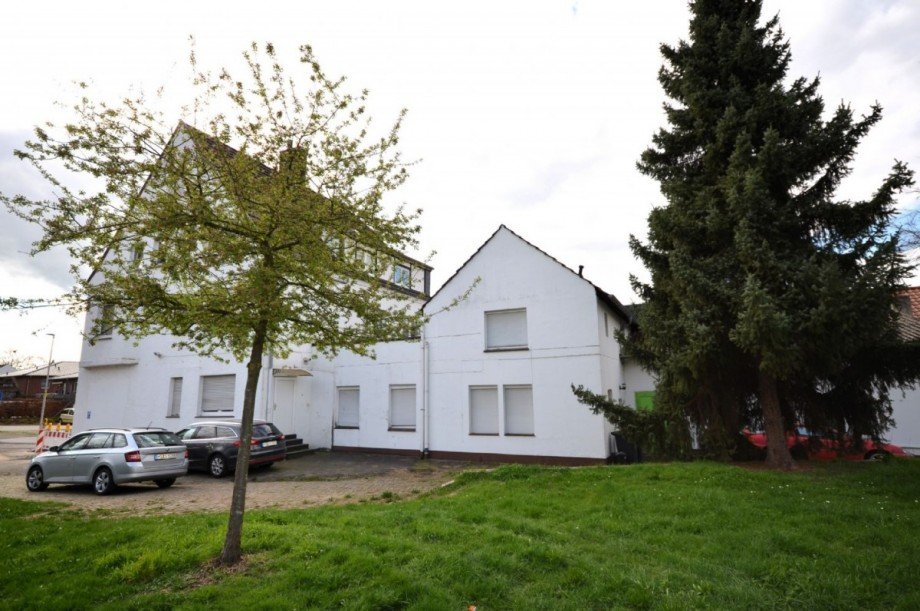 Seitenansicht 3 Mehrfamilienhaus Wassenberg