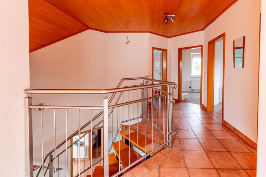 OG Flur Bild 1 Einfamilienhaus Erkelenz-Hetzerath