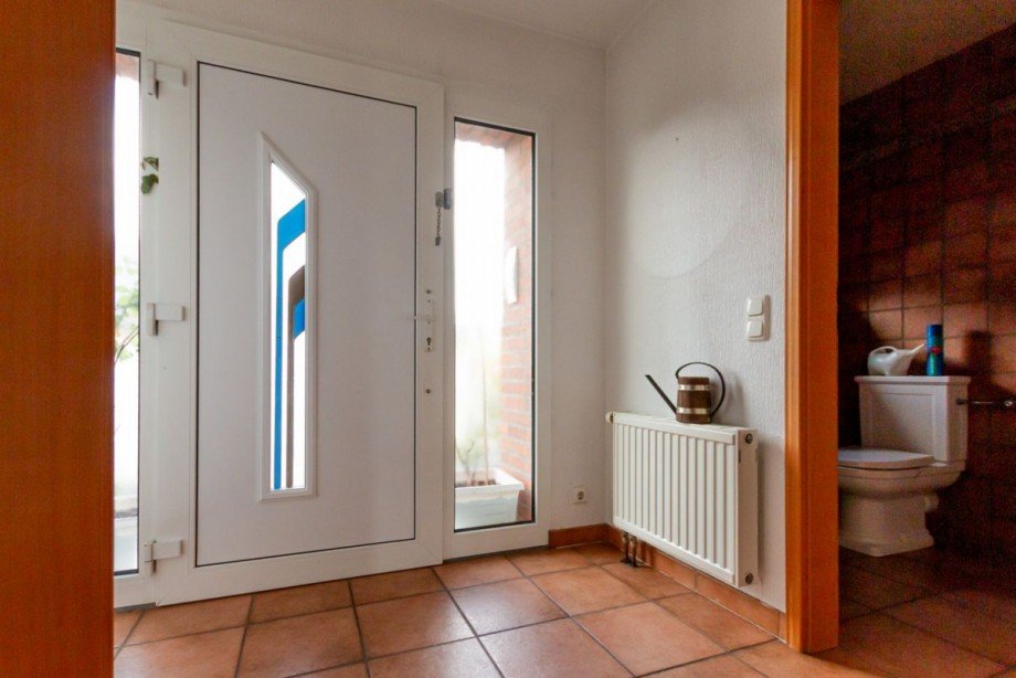 EG Eingangsbereich Bild 1 Einfamilienhaus Erkelenz-Hetzerath