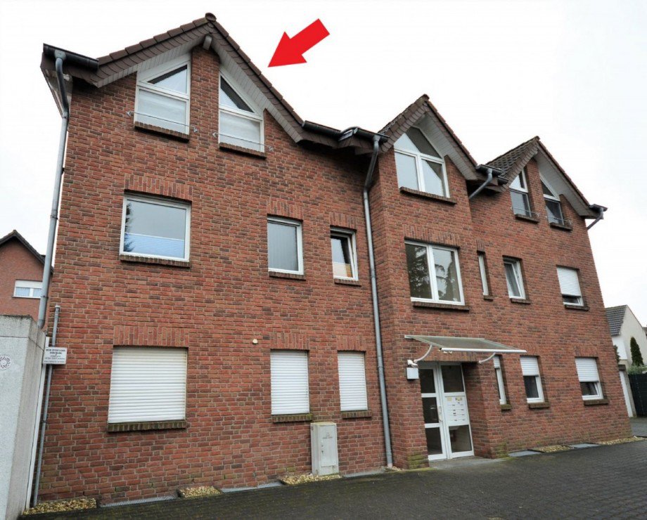 Front Dachgeschosswohnung Erkelenz-Hetzerath
