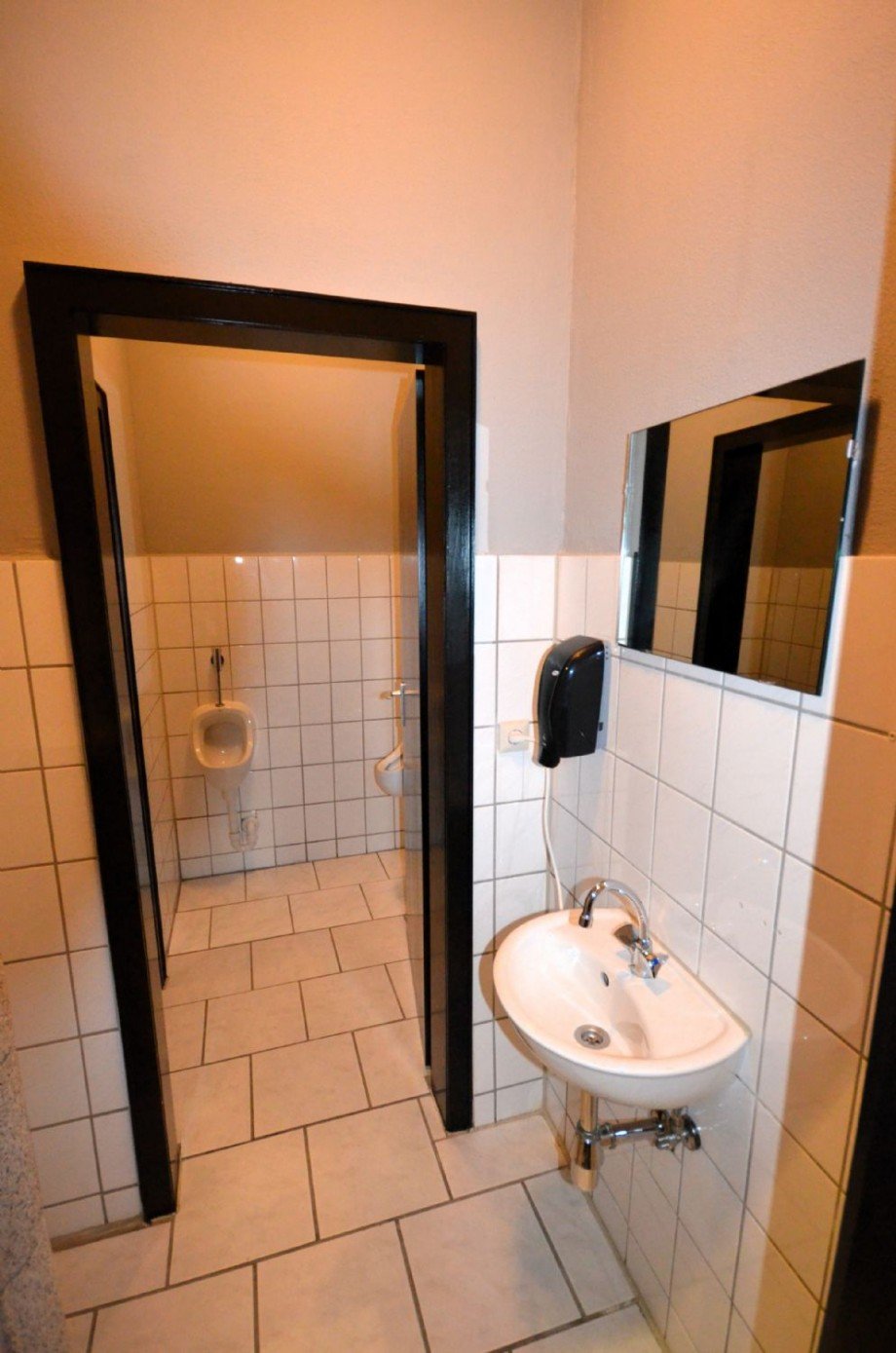 Herren WC Ladenlokal Wegberg